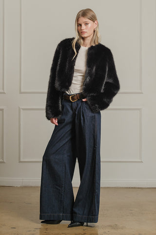 The Faux Fur Crop Jacket - Black