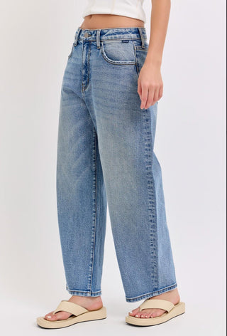 Medium Wash Barrel Jeans - amandenimes - Medium Wash Barrel Jeans -