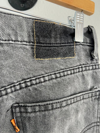 2029. Vintage Levis size 28 - amandenimes - 2029. Vintage Levis size 28 -