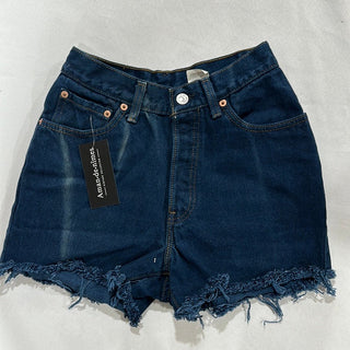 1001. Vintage Levis size 21 - amandenimes - 1001. Vintage Levis size 21 -