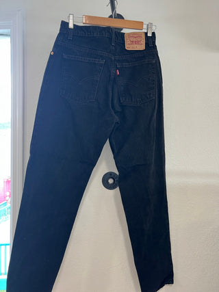 2047. Vintage Levis size 30 - amandenimes - 2047. Vintage Levis size 30 -