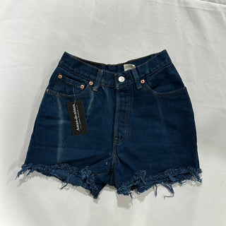 1001. Vintage Levis size 21 - amandenimes - 1001. Vintage Levis size 21 -