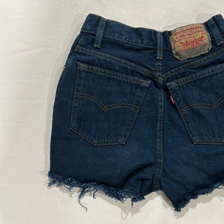1001. Vintage Levis size 21 - amandenimes - 1001. Vintage Levis size 21 -