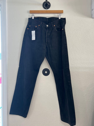 2065. Vintage Levis size 31 - amandenimes - 2065. Vintage Levis size 31 -