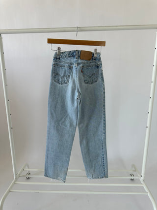 3047. Vintage Levis size 22 - amandenimes - 3047. Vintage Levis size 22 -