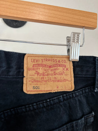 2053. Vintage Levis size 30 - amandenimes - 2053. Vintage Levis size 30 -