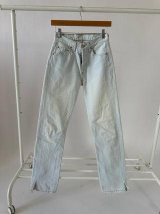 3058. Vintage Levis size 24 - amandenimes - 3058. Vintage Levis size 24 -