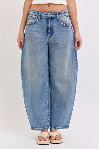 Medium Wash Barrel Jeans - amandenimes - Medium Wash Barrel Jeans -