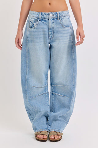 Light Wash Long Barrel Jeans - amandenimes - Light Wash Long Barrel Jeans -