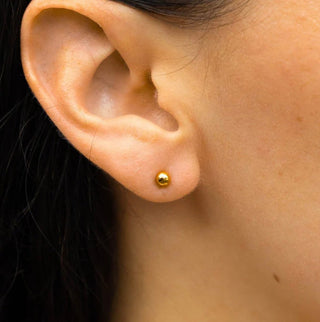 Staple Studs - Gold - amandenimes - Staple Studs - Gold -