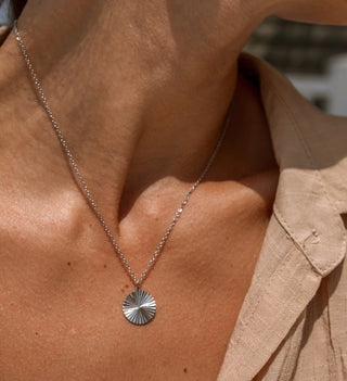 Chasing Sunsets Necklace - Silver - amandenimes - Chasing Sunsets Necklace - Silver -