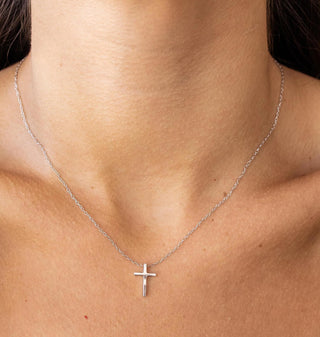 Cross Necklace - Silver - amandenimes - Cross Necklace - Silver -