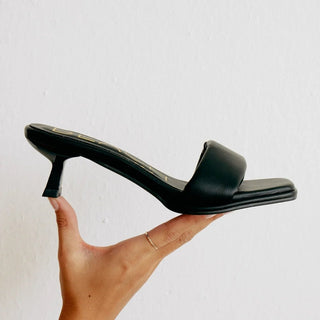 Black Kitten Heels - amandenimes - Black Kitten Heels -