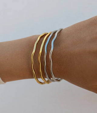 Serenity Bangle - Silver -