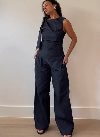 The Dally Asymmetrical Top -