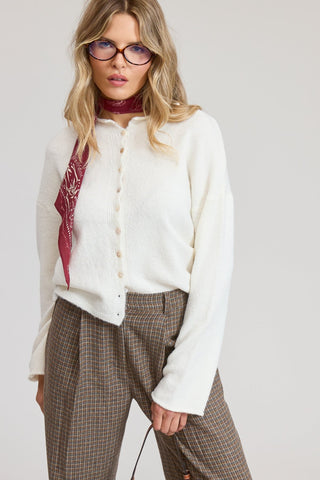The Staple Cardigan - Ivory -