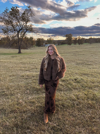 The Faux Fur Crop Jacket - Mocha