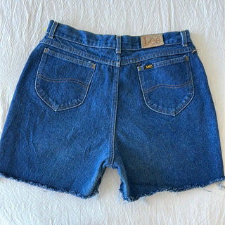 307. Vintage Lee shorts size 30