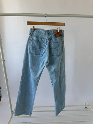 5020. Size 25 Vintage Levis