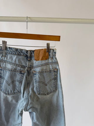 4006. Size 24 Vintage Levis - Vintage Denim