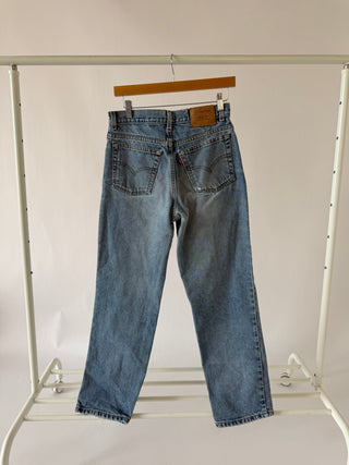 4029. Size 27 Vintage Levis - Vintage Denim