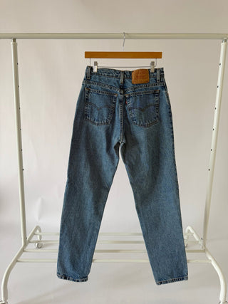 4031. Size 27 Vintage Levis - Vintage Denim