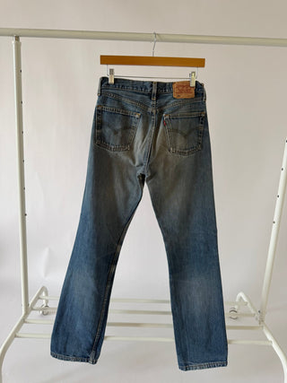 4033. Size 27 Vintage Levis - Vintage Denim