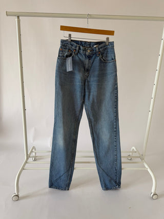 4038. Size 27 Vintage Levis - Vintage Denim