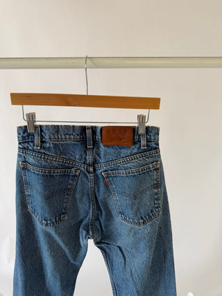 4039. Size 27 Vintage Levis - Vintage Denim