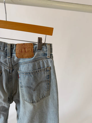 4045. Size 27 Vintage Levis - Vintage Denim