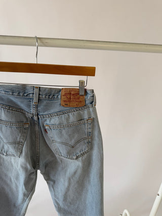 4046. Size 27 Vintage Levis - Vintage Denim