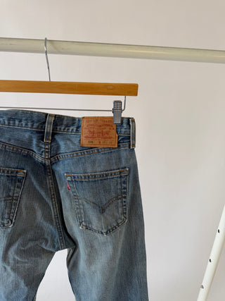 4048. Size 27 Vintage Levis - Vintage Denim