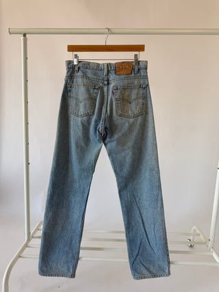 4064. Size 29 Vintage Levis - Vintage Denim