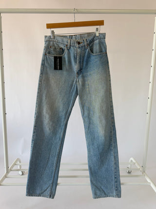 4064. Size 29 Vintage Levis - Vintage Denim