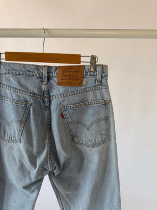 4065. Size 29 Vintage Levis - Vintage Denim