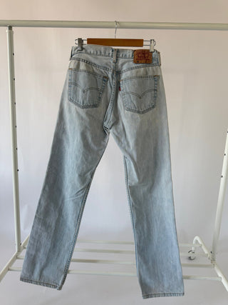 4066. Size 29 Vintage Levis - Vintage Denim