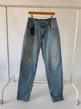 4067. Size 29 Vintage Levis - Vintage Denim