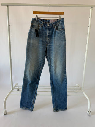 4070. Size 29 Vintage Levis - Vintage Denim