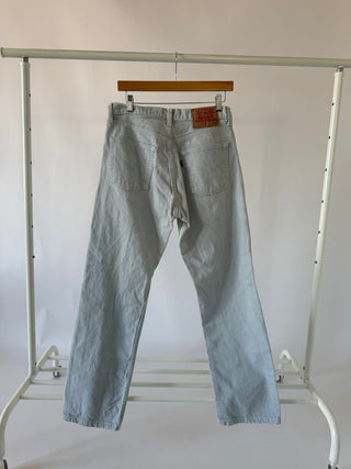 4075. Size 29 Vintage Levis - Vintage Denim