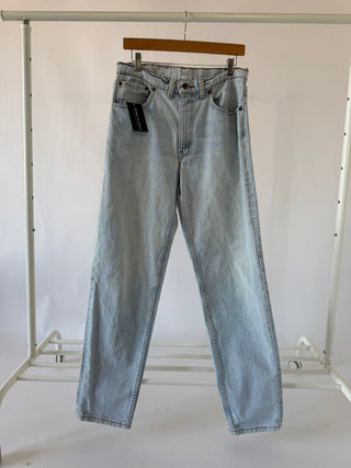 4077. Size 29 Vintage Levis - Vintage Denim