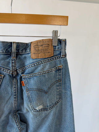 4085. Size 30 Vintage Levis - Vintage Denim