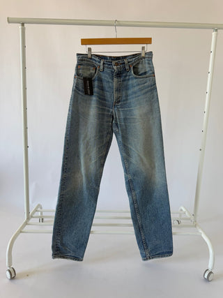 4087. Size 30 Vintage Levis - Vintage Denim