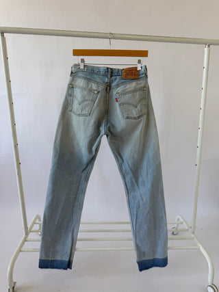 5011. Size 27 Vintage Levis - Vintage Denim
