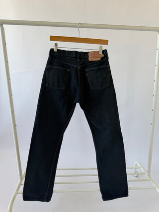 5013. Size 27 Vintage Levis - Vintage Denim