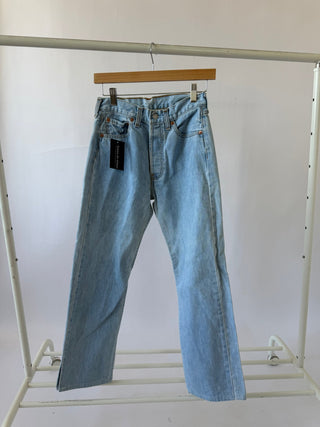 5020. Size 25 Vintage Levis - Vintage Denim