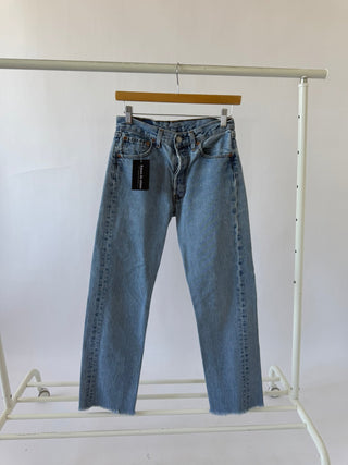 5022. Size 24 Vintage Levis - Vintage Denim