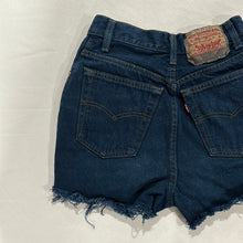 Load image into Gallery viewer, 1001. Vintage Levis size 21
