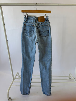5027. Size 22 Vintage Levis