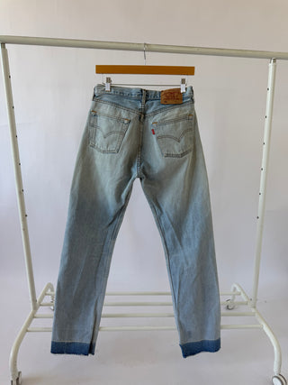 5011. Size 27 Vintage Levis