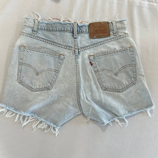 1098. Vintage Levis size 30